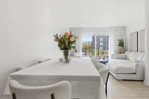 Photo 12- click for photo gallery